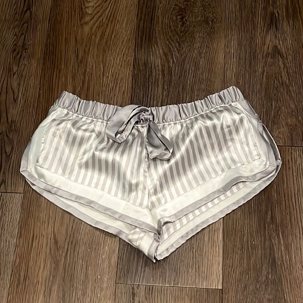 Victoria’s Secret shorts silk feel- small